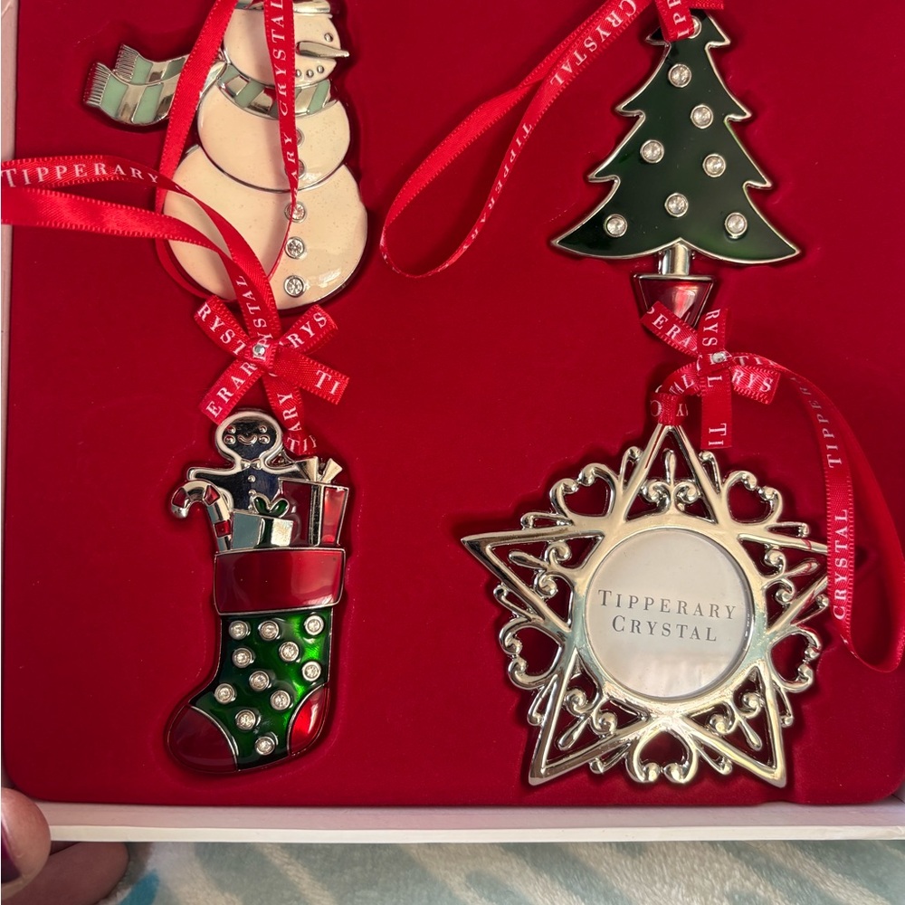 Tipperary Crystal Gift Box with Red Ribbon
